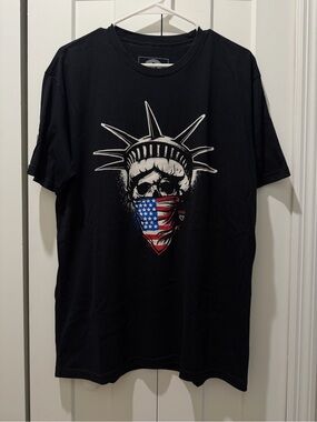 Zero Foxtrot Statue of Liberty Skull Patriotic Graphic T-Shirt Men’s Large